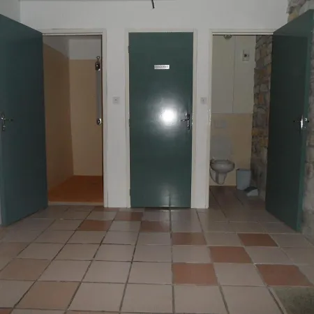 Hostal Domaine Du Bourg étape Gannay-sur-Loire